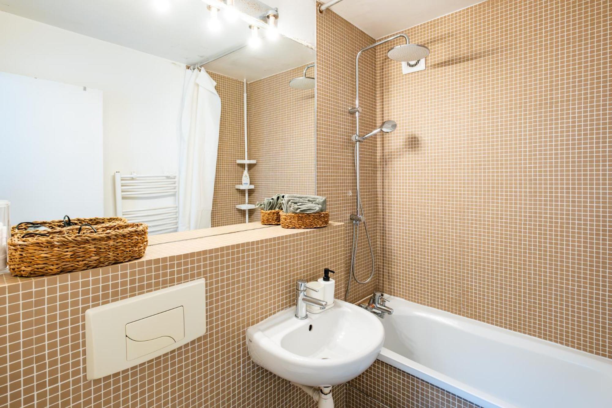 Charming Apartment In Heart Of Paris Luaran gambar